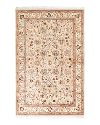 Traditional Mogul Ivory Wool Area Rug 4' 1" x 6' 5" - Solo Rugs