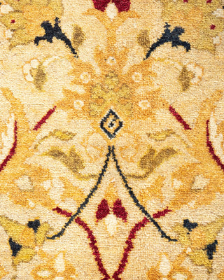 Traditional Mogul Ivory Wool Area Rug 5' 10" x 9' 1" - Solo Rugs