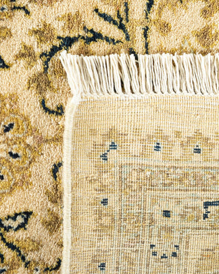 Traditional Mogul Ivory Wool Area Rug 6' 3" x 8' 3" - Solo Rugs