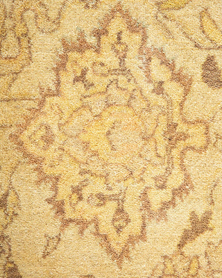 Traditional Mogul Ivory Wool Area Rug 6' 1" x 8' 9" - Solo Rugs