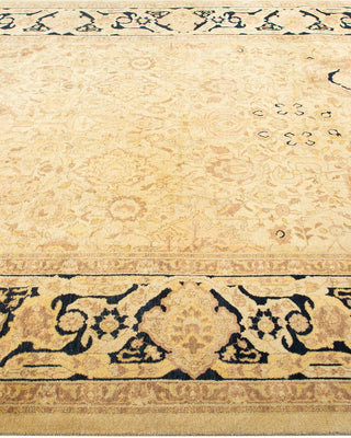 Traditional Mogul Ivory Wool Area Rug 6' 1" x 8' 9" - Solo Rugs