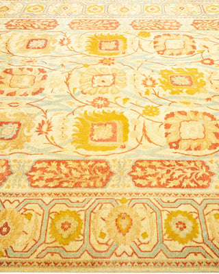 Traditional Mogul Ivory Wool Area Rug 6' 0" x 9' 1" - Solo Rugs