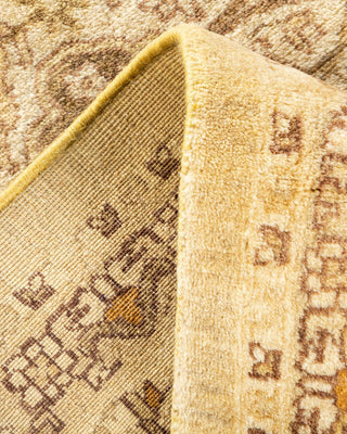 Traditional Mogul Green Wool Area Rug 6' 1" x 9' 3" - Solo Rugs