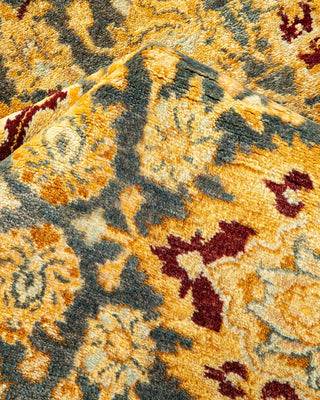 Traditional Mogul Gray Wool Area Rug 6' 1" x 9' 6" - Solo Rugs