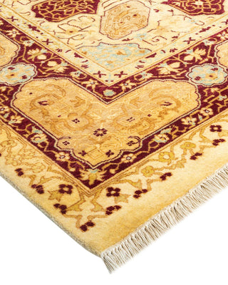 Traditional Mogul Ivory Wool Area Rug 6' 1" x 9' 1" - Solo Rugs