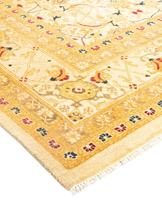 Traditional Mogul Ivory Wool Area Rug 6' 0" x 9' 2" - Solo Rugs