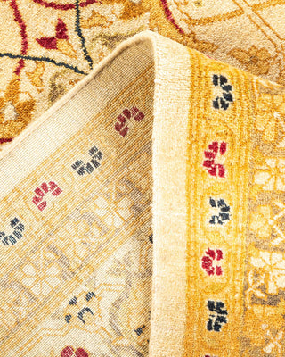 Traditional Mogul Ivory Wool Area Rug 6' 0" x 9' 2" - Solo Rugs