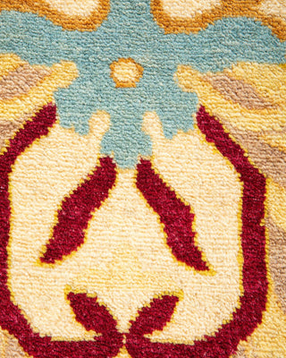 Traditional Mogul Ivory Wool Area Rug 7' 10" x 9' 10" - Solo Rugs