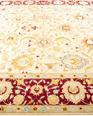 Traditional Mogul Ivory Wool Area Rug 7' 10" x 9' 10" - Solo Rugs