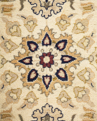 Traditional Mogul Ivory Wool Area Rug 9' 1" x 12' 1" - Solo Rugs
