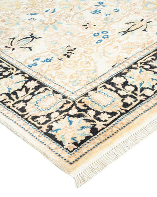 Traditional Mogul Ivory Wool Area Rug 3' 2" x 5' 5" - Solo Rugs
