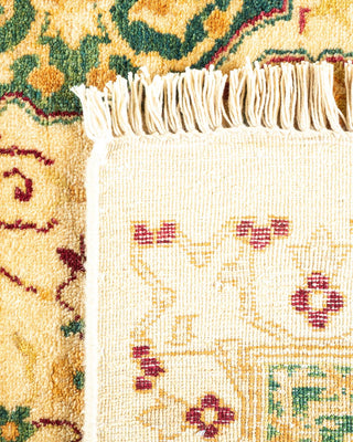 Traditional Mogul Ivory Wool Area Rug 6' 1" x 9' 1" - Solo Rugs