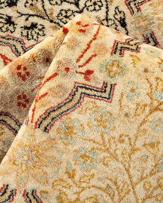 Traditional Mogul Ivory Wool Area Rug 6' 1" x 9' 3" - Solo Rugs