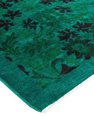 Contemporary Fine Vibrance Green Wool Area Rug 8' 2" x 10' 0" - Solo Rugs