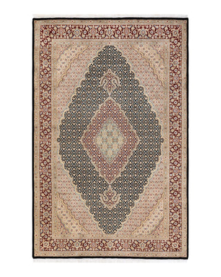 Traditional Mogul Black Wool Area Rug 6' 0" x 9' 4" - Solo Rugs