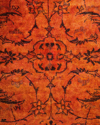 Contemporary Fine Vibrance Brown Wool Area Rug 8' 1" x 8' 1" - Solo Rugs