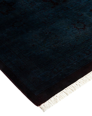 Contemporary Fine Vibrance Red Wool Area Rug - 8' 2" x 10' 4"