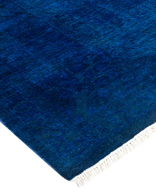 Contemporary Fine Vibrance Purple Wool Area Rug - 6' 2" x 9' 1"
