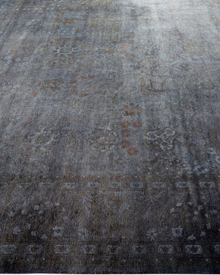 Contemporary Fine Vibrance Gray Wool Area Rug - 8' 1" x 10' 2"