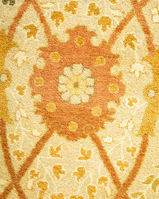 Traditional Hand Knotted Ivory Area Rug 9' 5" x 12' 2"