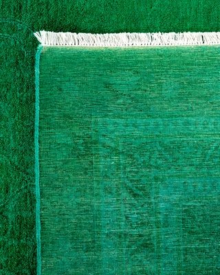 Contemporary Fine Vibrance Green Wool Area Rug - 8' 0" x 10' 4"