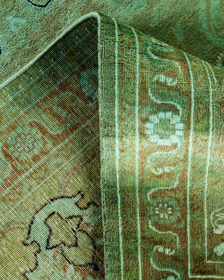 Contemporary Fine Vibrance Green Wool Area Rug - 9' 1" x 12' 4"