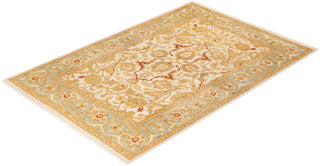 Traditional Hand Knotted Ivory Area Rug 4' 2" x 6' 3"