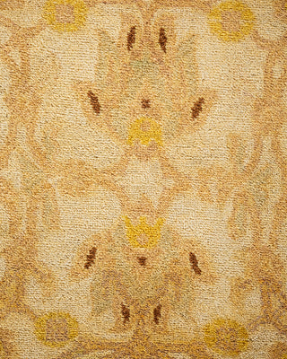 Traditional Hand Knotted Ivory Area Rug 4' 2" x 6' 3"