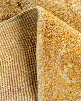 Traditional Hand Knotted Ivory Area Rug 4' 2" x 6' 3"