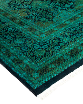 Contemporary Fine Vibrance Black Wool Area Rug - 8' 1" x 10' 4"