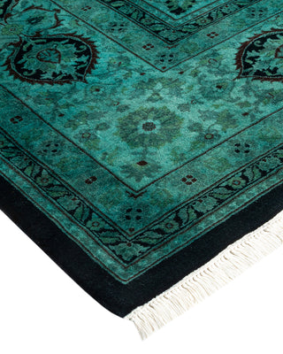 Contemporary Fine Vibrance Black Wool Area Rug - 8' 4" x 10' 1"