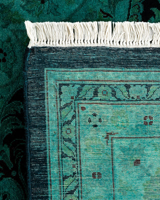 Contemporary Fine Vibrance Black Wool Area Rug - 8' 4" x 10' 1"
