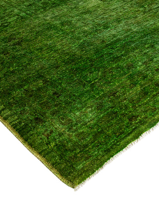 Contemporary Fine Vibrance Green Wool Area Rug - 10' 2" x 13' 7"