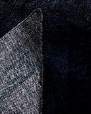 Contemporary Fine Vibrance Black Wool Area Rug - 7' 10" x 10' 6"