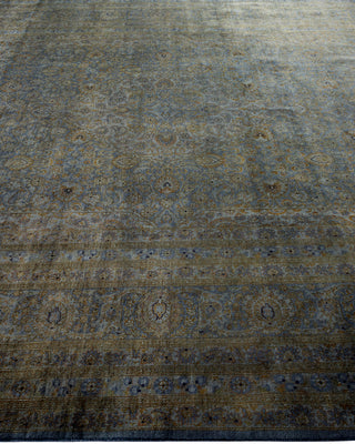 Contemporary Fine Vibrance Gray Wool Area Rug - 7' 10" x 10' 4"