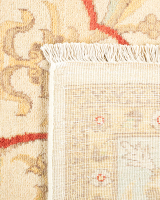 Traditional Hand Knotted Ivory Area Rug 6' 0" x 8' 9"
