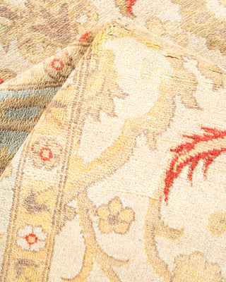 Traditional Hand Knotted Ivory Area Rug 6' 0" x 8' 9"