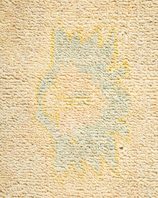 Traditional Hand Knotted Ivory Area Rug 6' 3" x 9' 9"