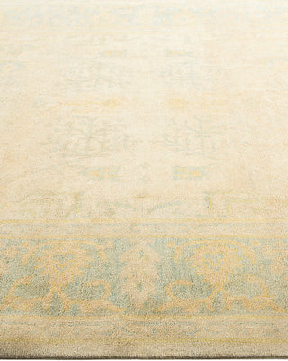 Traditional Hand Knotted Ivory Area Rug 6' 3" x 9' 9"