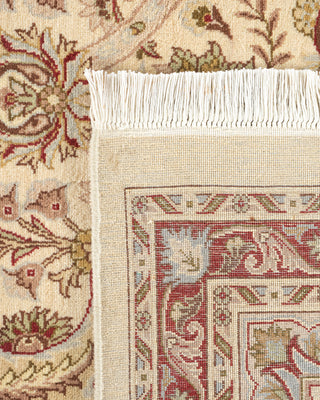 Traditional Hand Knotted Ivory Area Rug 8' 1" x 10' 1"