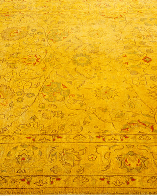 Contemporary Fine Vibrance Yellow Wool Area Rug - 4' 2" x 6' 4"