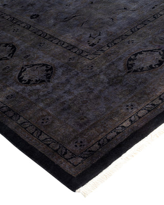 Contemporary Fine Vibrance Black Wool Area Rug - 8' 3" x 10' 5"
