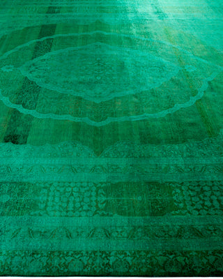 Contemporary Fine Vibrance Green Wool Area Rug - 9' 3" x 11' 10"