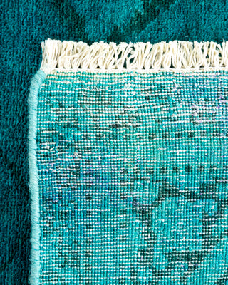 Contemporary Fine Vibrance Green Wool Area Rug - 3' 1" x 5' 3"