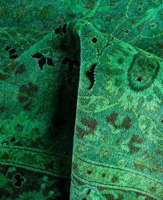 Fine Vibrance, One-of-a-Kind Hand-Knotted Area Rug  - Green, 3' 4" x 5' 2"