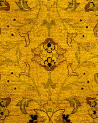 Contemporary Fine Vibrance Yellow Wool Area Rug - 4' 1" x 6' 5"