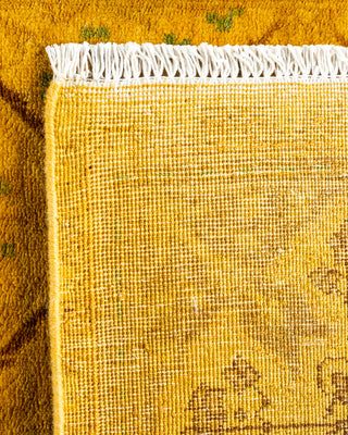 Contemporary Fine Vibrance Yellow Wool Area Rug - 3' 1" x 5' 4"