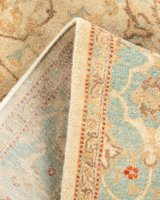 Traditional Hand Knotted Ivory Area Rug 3' 1" x 5' 6"