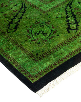 Contemporary Fine Vibrance Black Wool Area Rug - 8' 4" x 10' 0"