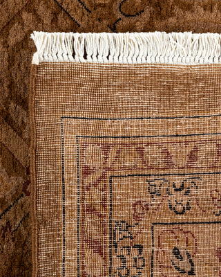 Contemporary Fine Vibrance Brown Wool Area Rug - 8' 2" x 10' 2"